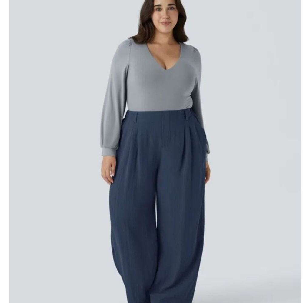 Halara High Waisted Button Flare Pants Navy med regular NWT